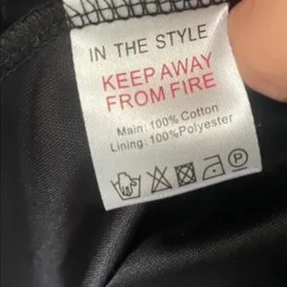 THE STYLE-Black Puff Sleeve Dress - Picture 6 of 6